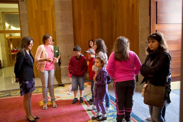 Pilar Rojo agradece a participación na Xornada de Portas Abertas do Parlamento, “consolidada” xa no programa de actividades da Cámara